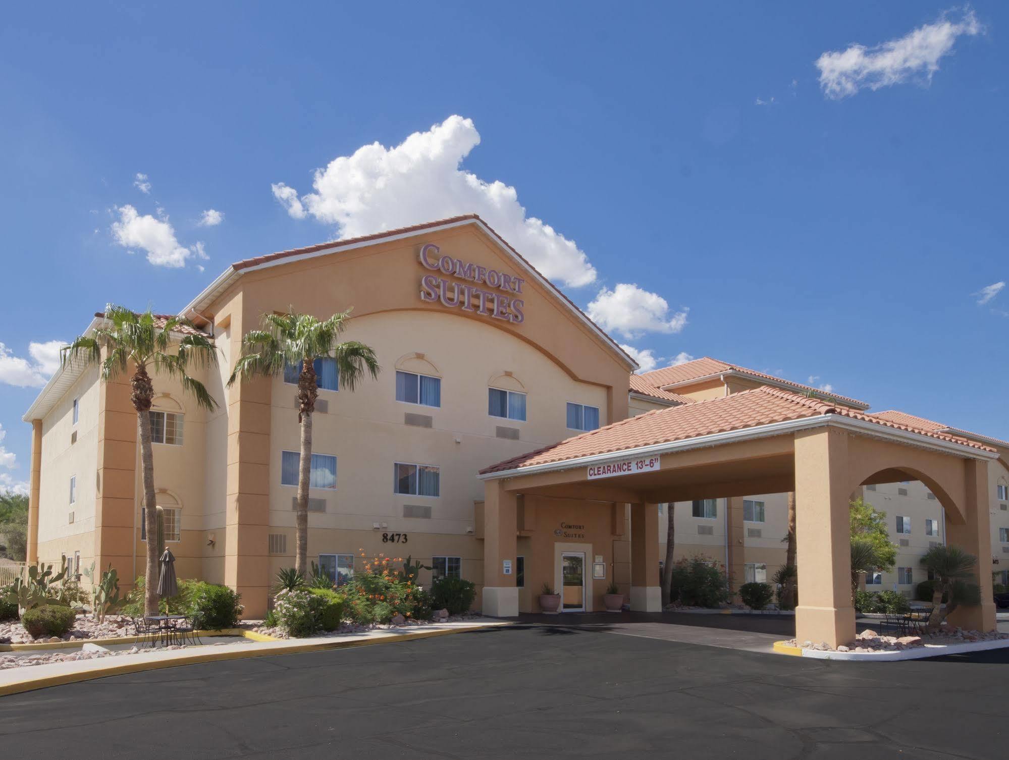 Comfort Suites Peoria Sports Complex Экстерьер фото