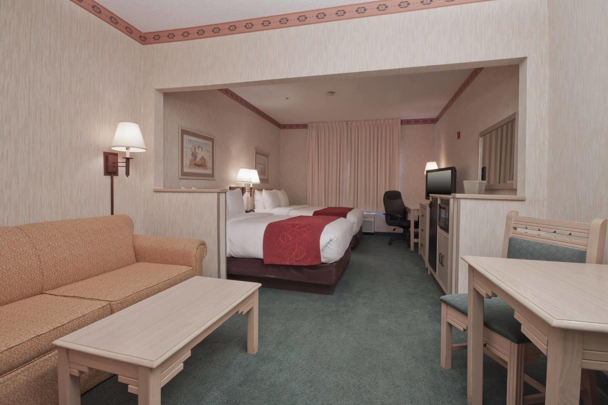 Comfort Suites Peoria Sports Complex Экстерьер фото